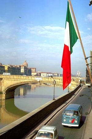 沖縄那覇市のビジネスホテル：東横INN那覇おもろまち駅前の魅力と詳細ガイド