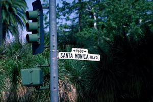 手軽に金箔を使った加工品をつくれる製品