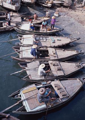 山梨県甲府市のビジネスホテル【東横INN甲府駅南口1】の魅力と詳細情報